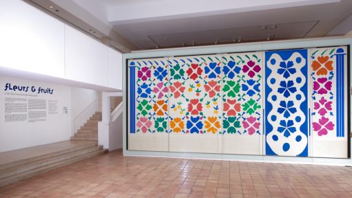 "Fleurs et fruits" dans sa nouvelle vitrine | © Succession H. Matisse pour l'œuvre de l'artiste | Photo © François Fernandez