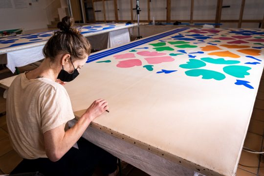 "Fleurs et fruits" en cours de restauration © Succession H. Matisse pour l’œuvre de l’artiste | Photo © Ville de Nice – J.V.